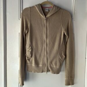Armani Exchange beige light weight hoodie, for school,carpool, beach,travel.Med
